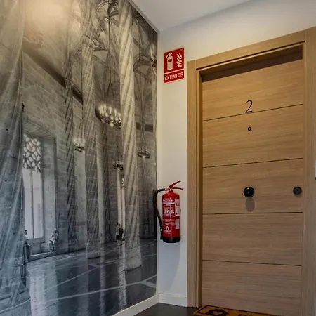 דירה Moderno Con Balcon En El Corazon De
